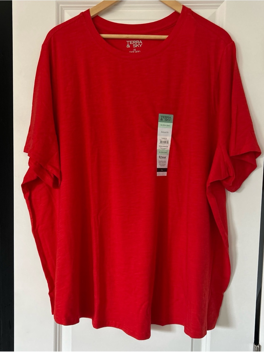 Terra & Sky Women’s Crewneck Tee- Red- Size 3x NWT- Relaxed Fit